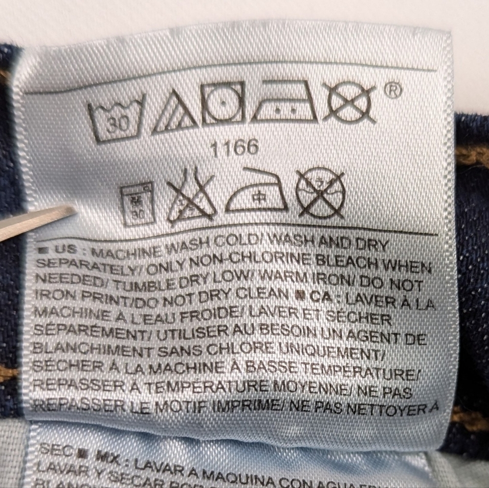 Old Navy Original Mid-Rise Jeans Straight Leg Whiskered Dark Wash size 12 Short - Picture 10 of 11